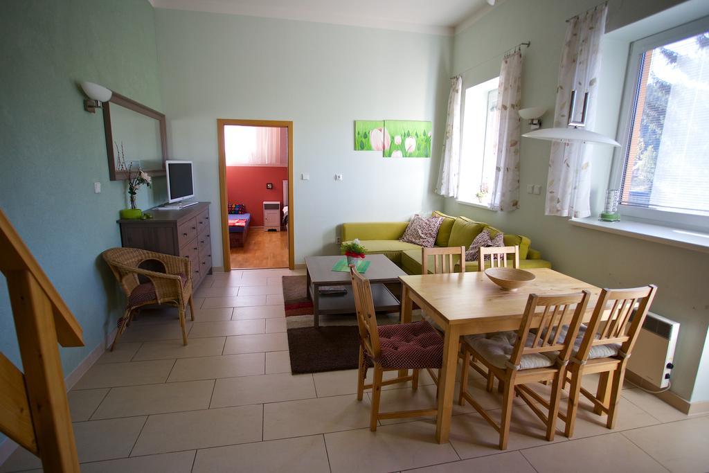 Ski Apartmany Spiezovec Donovaly Zimmer foto