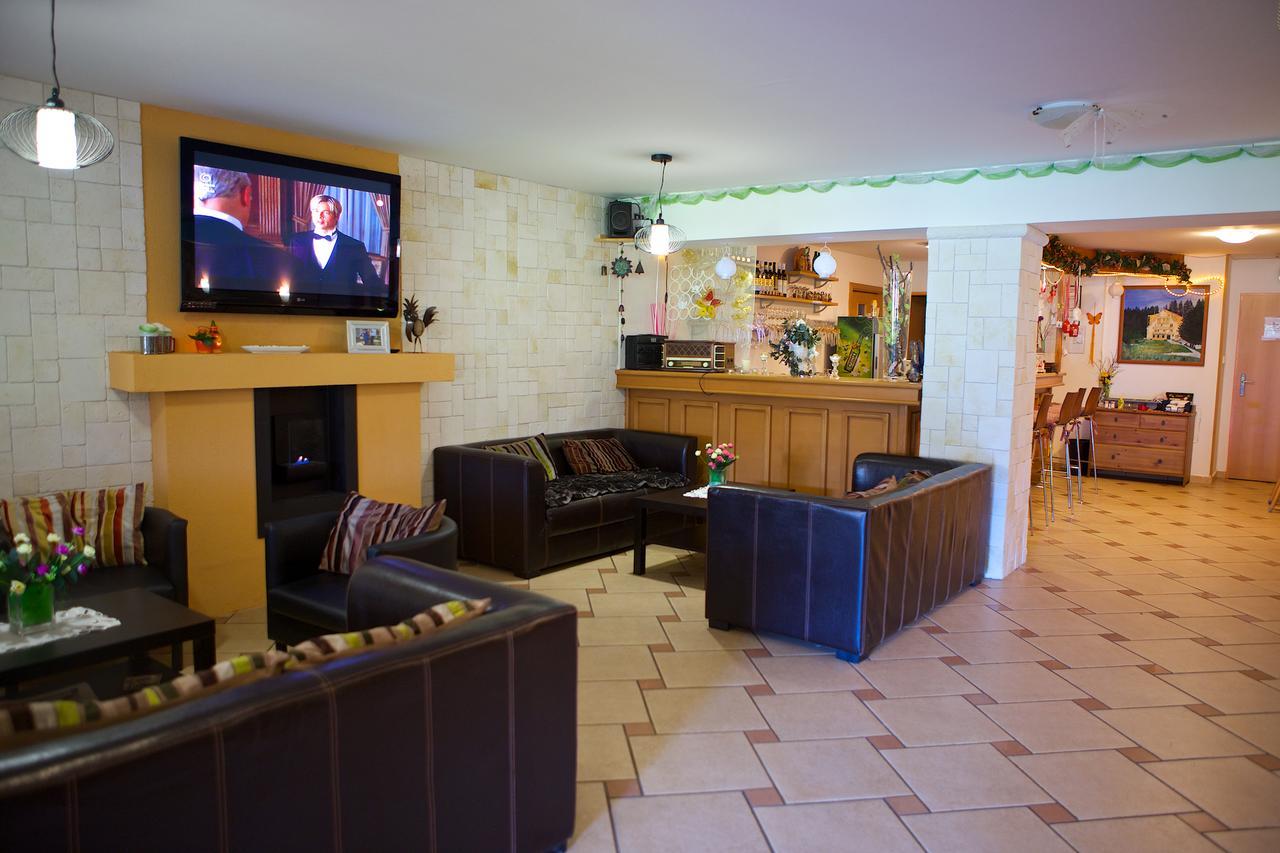Ski Apartmany Spiezovec Donovaly Exterior foto