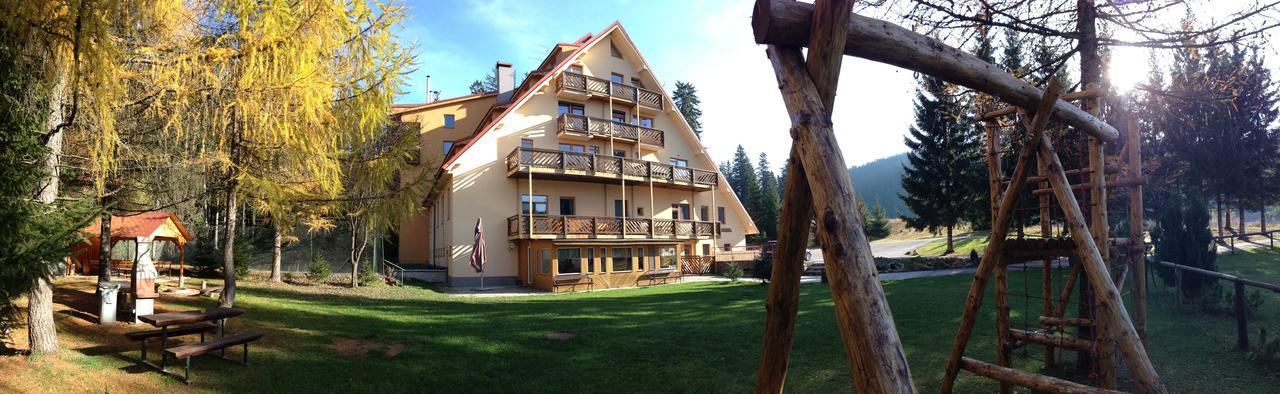 Ski Apartmany Spiezovec Donovaly Exterior foto